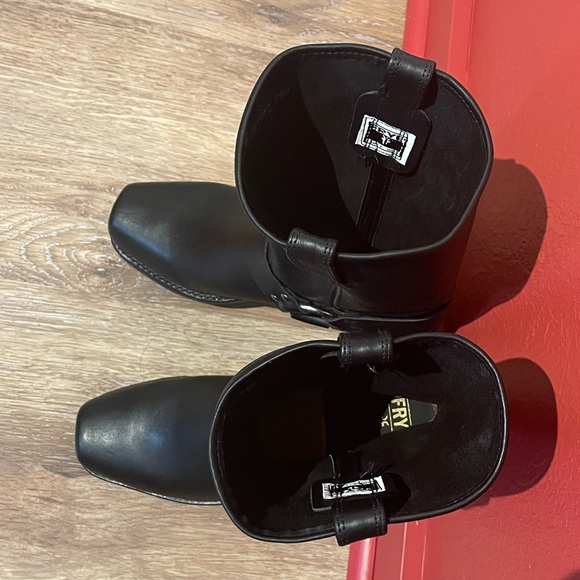 Black Leather Harness Boots - Picture 3 of 8